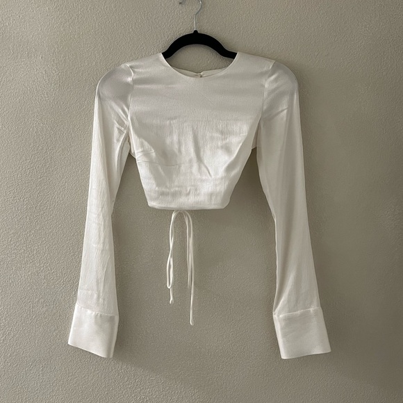 ZARA White Satin Backless Blouse - Picture 2 of 6
